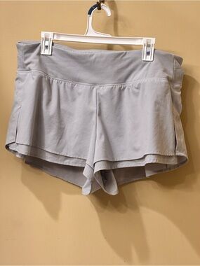 Calla Athletic Shorts – Size XL